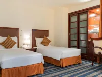 Al Ain Palace Hotel Abu Dhabi Hotels near Formal Park