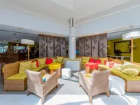 Garrigae Domaine de l'Esterel - Piscine & Spa Cinq Mondes Hotels in Saint-Raphael