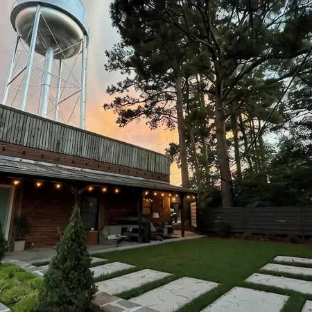 Supercool 2-Bedroom Modern Rustic Loft in Downtown Eatonton, Near Lake Oconee