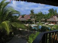 Dolphin House Resort Moalboal