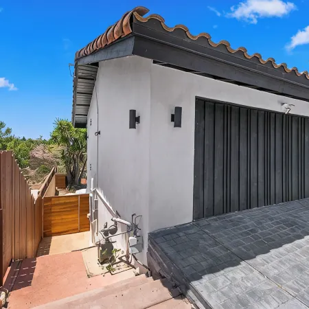 Casa sunset Modern 2BR/1BA in Fletcher Hills with beautiful sunset views, pool