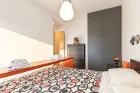 GuestReady-Broken Record|1BR apt|Balcony|Parking - Condos