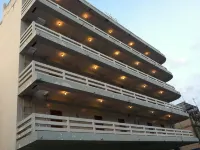 Sakol Hotel - 3-Star