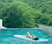 Junlin·Yuehong Resort Homestay (Tingxi Qinglongtan Scenic Area Branch) - Swimmingpools