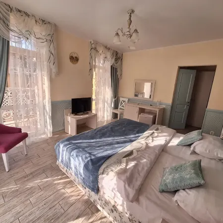 Frantsuzskij Kvartal Living Quarters