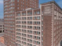 DoubleTree Suites by Hilton Hotel Detroit Downtown - Fort Shelby Hotels near TCF Center