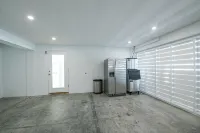 Gulf Shore Retreat - parking
