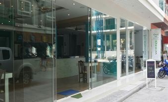 ICheck Inn Central Patong Phuket