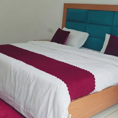 Hotel Kailasha Inn & Restaurant