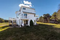 MV Beach Escape - Spacious Katama Beach House. Booking 2027 - 3성급