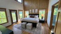 Luxe Cabin, View, 4 Bedrooms, 3 Kings, Private, 8 min to DT BR - Balkoner