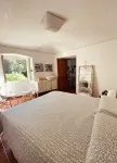 Little Gem in a Unique Place! Right on the Beach with Garden. Pet Friendly - 3-Star