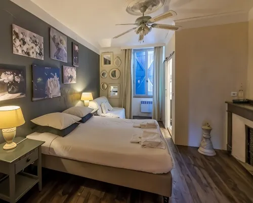 La Maison Aux Puits Hotels in Tarn