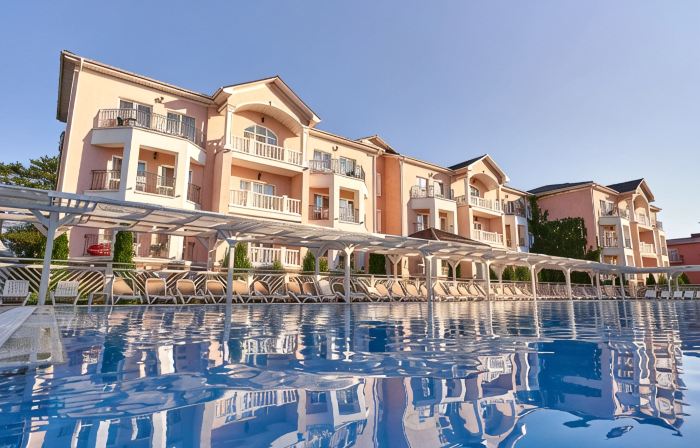 Alean Family Riviera (Алеан Фэмили Ривьера)