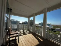 Spacious 5-bedroom house on Mustang Island with private beach access.Sleeps 11