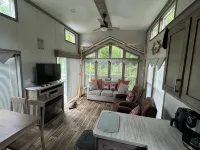 Cozy 1 1/2-bedroom, 4 Bed Tiny House with Gas Heat/AC, WiFi ATV/Snowmobile - Wifi