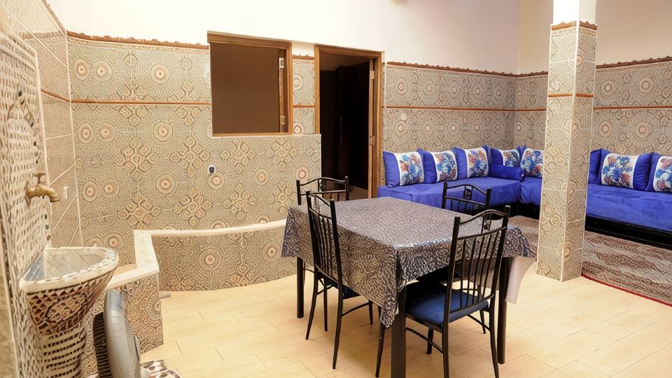 Entire 2 bedroom apartment in charming Salé Close to Rabat, La Marina and beach.