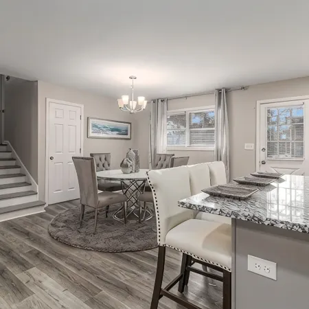 Modern 3BR Retreat with Huge Yard & Grill - Sleeps 8 close to ATL Airport