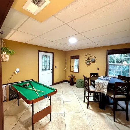 Coast to Coast: 4BR/3BA Outer Banks home on two levels with separate entrances