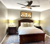 Great Mid-to-Downtown Location only 30 minuets to Glacier National Park!