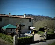 La Cheta - House in the hills with garden, between Lucca and the beaches of Viareggio - 2-Star