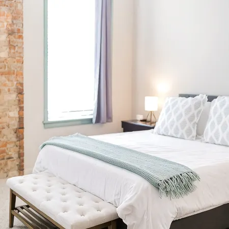 The Reserve - Heart of OTR 2 Bed Suite w/Views.