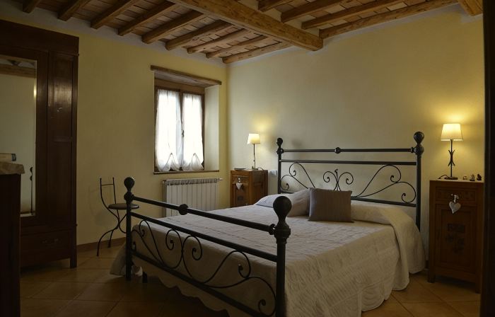 Last-Minute!Fantastic Part of Rustic in the View Onlacolline with Private Pool
