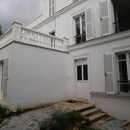 Villa Les Coteaux - 300m² - Proche Paris
