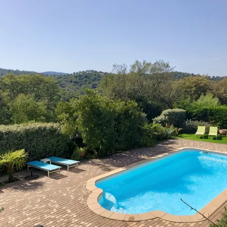 La Bastide, apartment with private pool near the Gulf of St Tropez