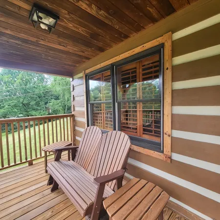 Lakeshore Retreat