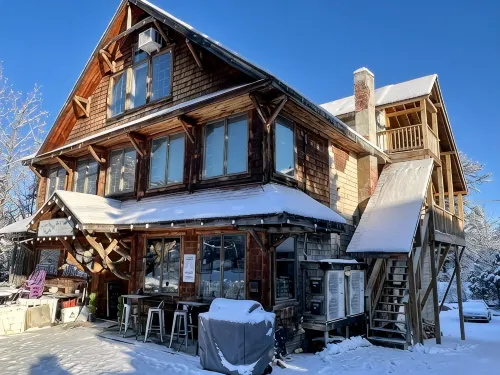 Large Loft Studio in Village