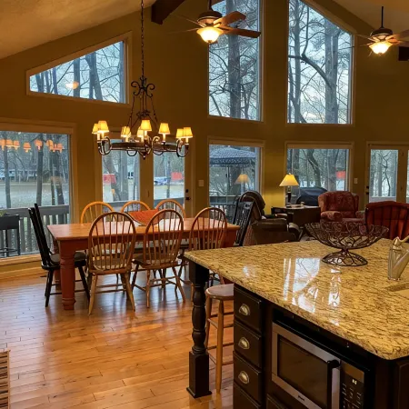 Reduced Spring Rates! on Lake Oconee with Sunset Views, 2 Masters