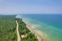 Lake Huron Heaven: Private Sauna and Waterfront Access, Sunset Views