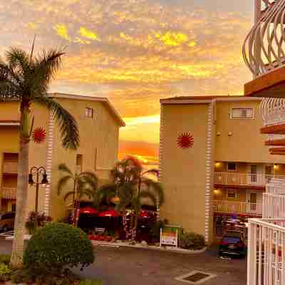 Condo in Waterfront Resort - Clearwater Beaches & Honeymoon Island, Free Bikes Hotel Exterior