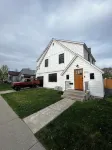Large House 2 Blocks from Downtown Baker, large yard, and garage 4BED/2 BTH - Homestays