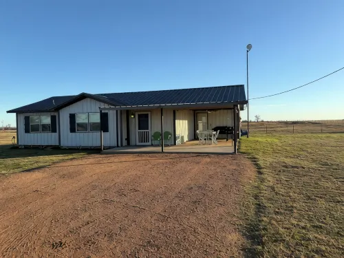 Fobb Getaway 3-BR house with WiFi, AC in Kingston area close to Lake Texoma - 3-Sterne