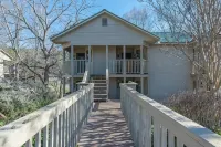 Studio Villa in Lake Lure with Rumbling Bald Resort Amenities - Homestays