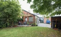 Beautiful, Character property in a fantastic central location