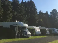 Stratford Motel & Holiday Park - Parking