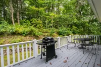 Charming 3 Bdrm Home w Mountain View, Near Wineries & Downtown - Bergblick