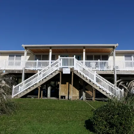 Surf Sounds Almost Oceanfront, Beach Access Across the Street
