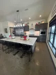Cozy retreat located in the perfect location for views of the mountains and lake - 3성급