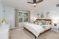 Spacious 4Br Gameroom, Fire Pit, Large Deck, Stocked Kitchen, Workstations - バルコニー