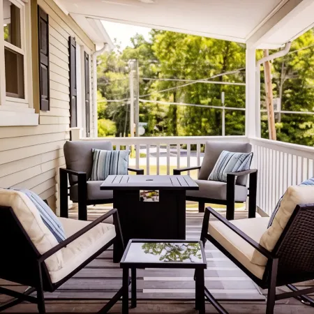 Hollow Hideaway is Just the Place if You Looking to Get Away and Relax.
