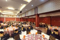 Grand Hatika Hotel - breakfast