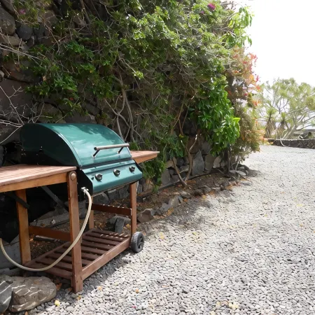 Volcanic lava stone house short walk to the beach, sea and mountain views