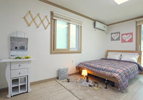 Seongju Star & Star Pension - Homestays