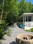 Point Sebago Resort, 30 Purple Road, Walking distance to beach! - Homestays