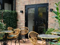 City Centre Jacuzzi Lofts 內斯酒店