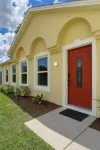 Spacious 4Br Retreat w/Heated Pool, Near Weeki Wachee Springs